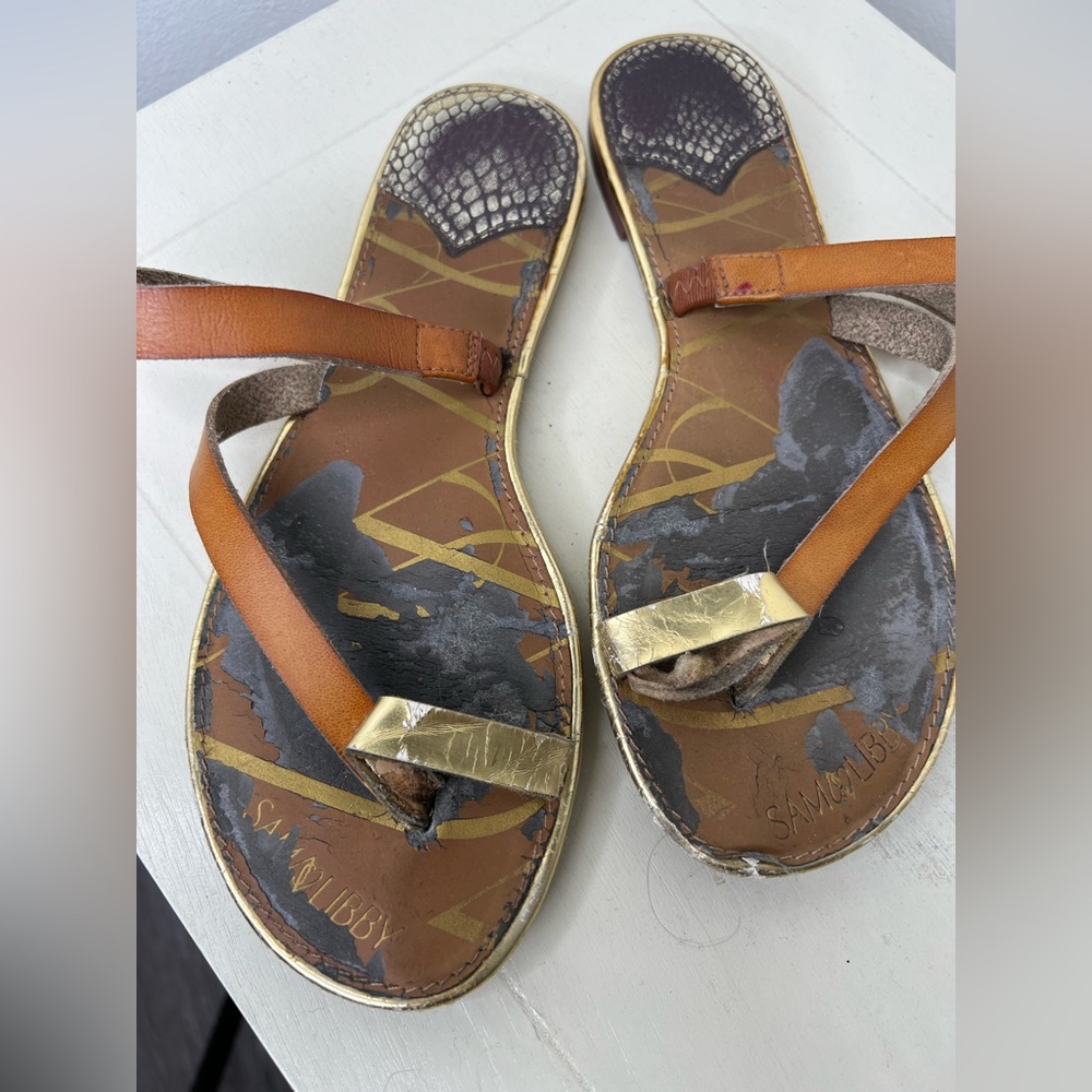 Well Loved Sam & Libby Sandals
